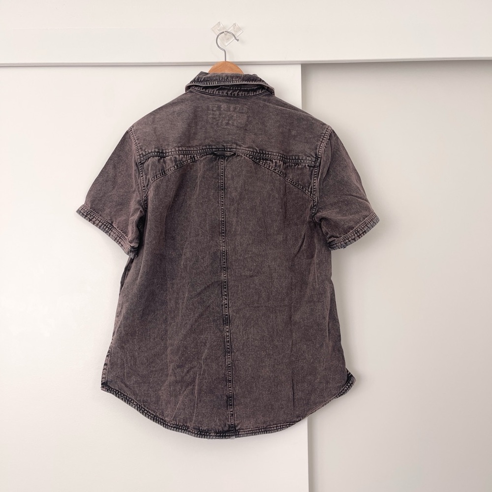 NWOT Free People The Short Of It Distressed Denim Button Collar Blouse Tee Small - Picture 10 of 10